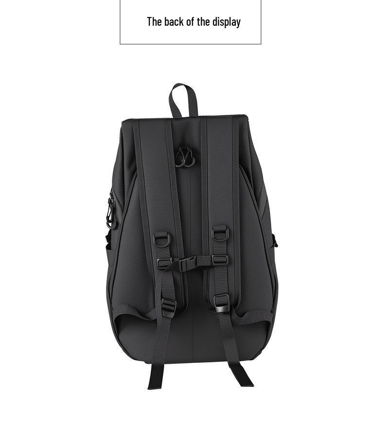 Motorradhelm-Rucksack auf Lager: Wasserabweisend, Großes Fassungsvermögen für Männer & Frauen, Ideal für Radfahren & Touren.