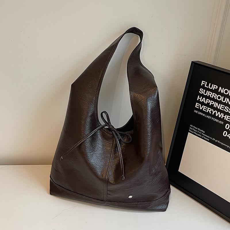 Wine Red Soft Leather Underarm Bag Women's Wide Shoulder Strap Large Capacity Shoulder Bags Temperament Bow Love Tote Bag