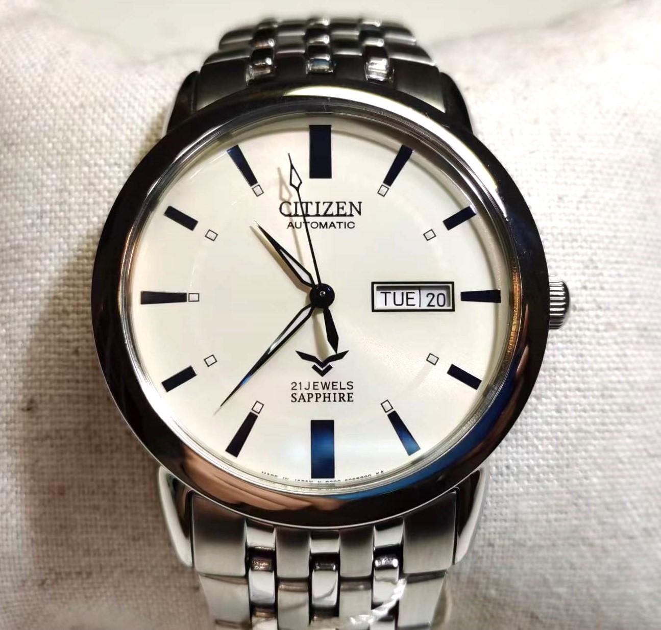 

Часы Citizen Mechanical Collection Sapphire Made in Japan NH8260-50A бежевый