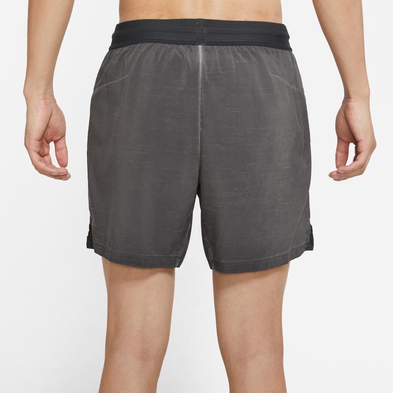 Nike Jóga Dri-FIT 2 v 1 elastický pas Volný střih Ležérní šortky Pánské kalhoty Uhlově černá CZ2295-060