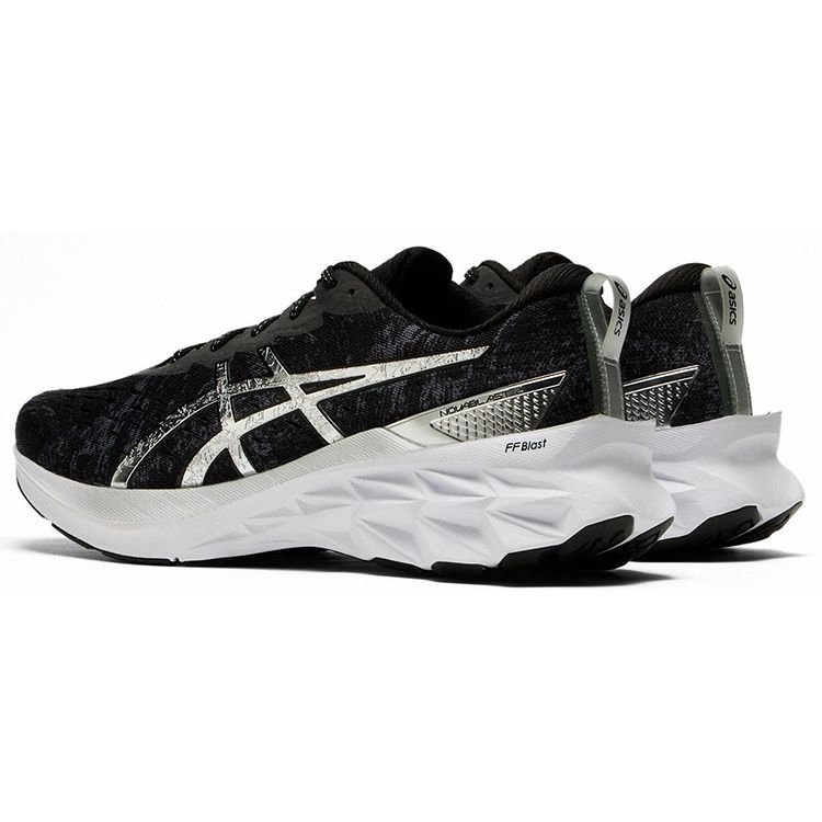 Asics Novablast 2 Platinum Carrier Grey Pure Silver Men Sneakers 1011B456-020