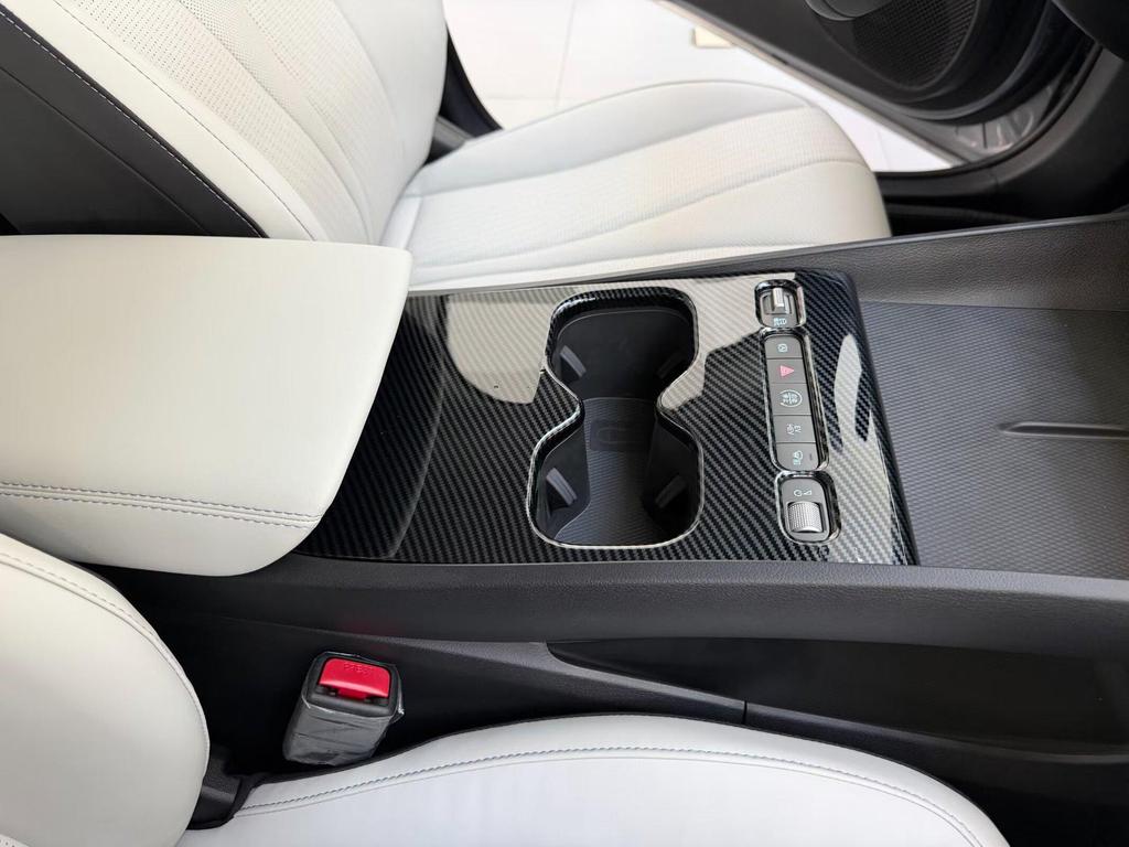 Fits 25-26 Model Seal: Gear Shift Panel, Glass Lifter, Switch Panel, Interior Handle, Steering Wheel Trim.