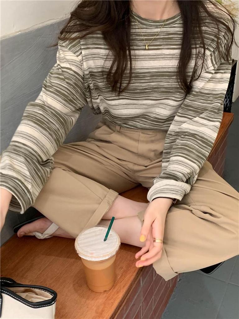 2025 Autumn Women's Striped Long Sleeve College-Style Loose Round Neck T-Shirt