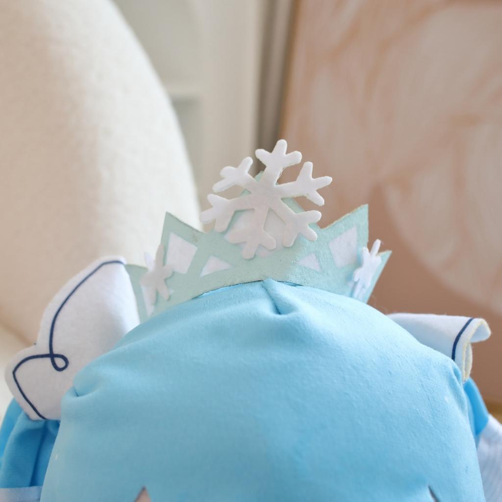 Snow Princess Dress Hatsune Miku Snowflake Crown Plush Toy Limit Plushies Japanese Style Cute Girl Collect Plushies Gift