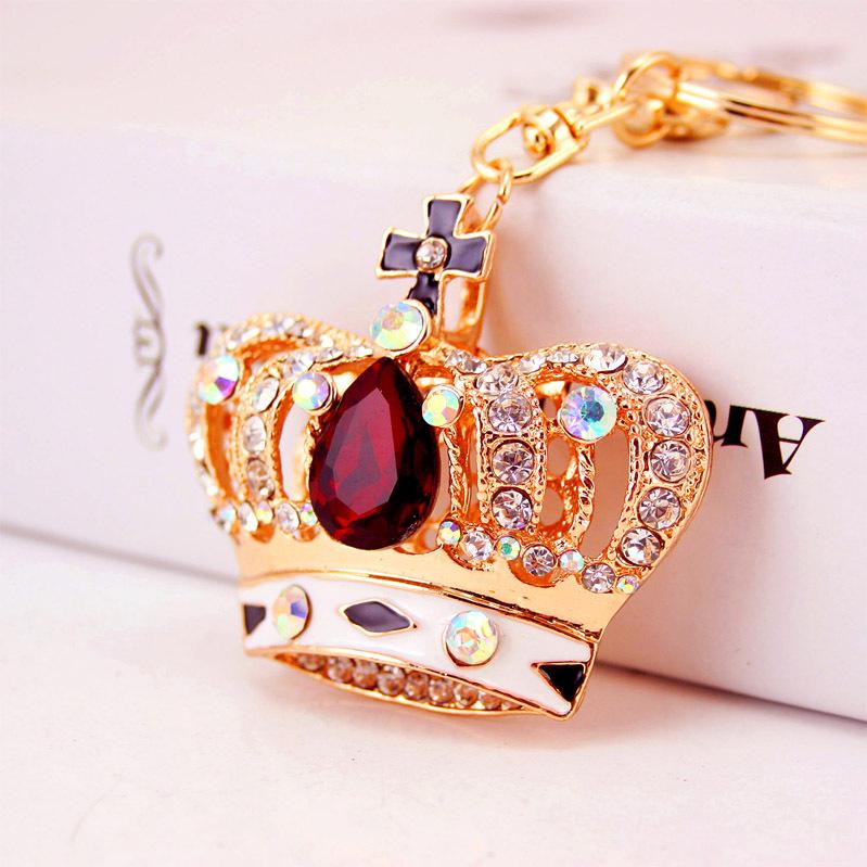 

Брелок с кристаллами и драгоценными камнями в форме короны: Женские ювелирные изделия из сплава и автомобильные подвески Individually packaged