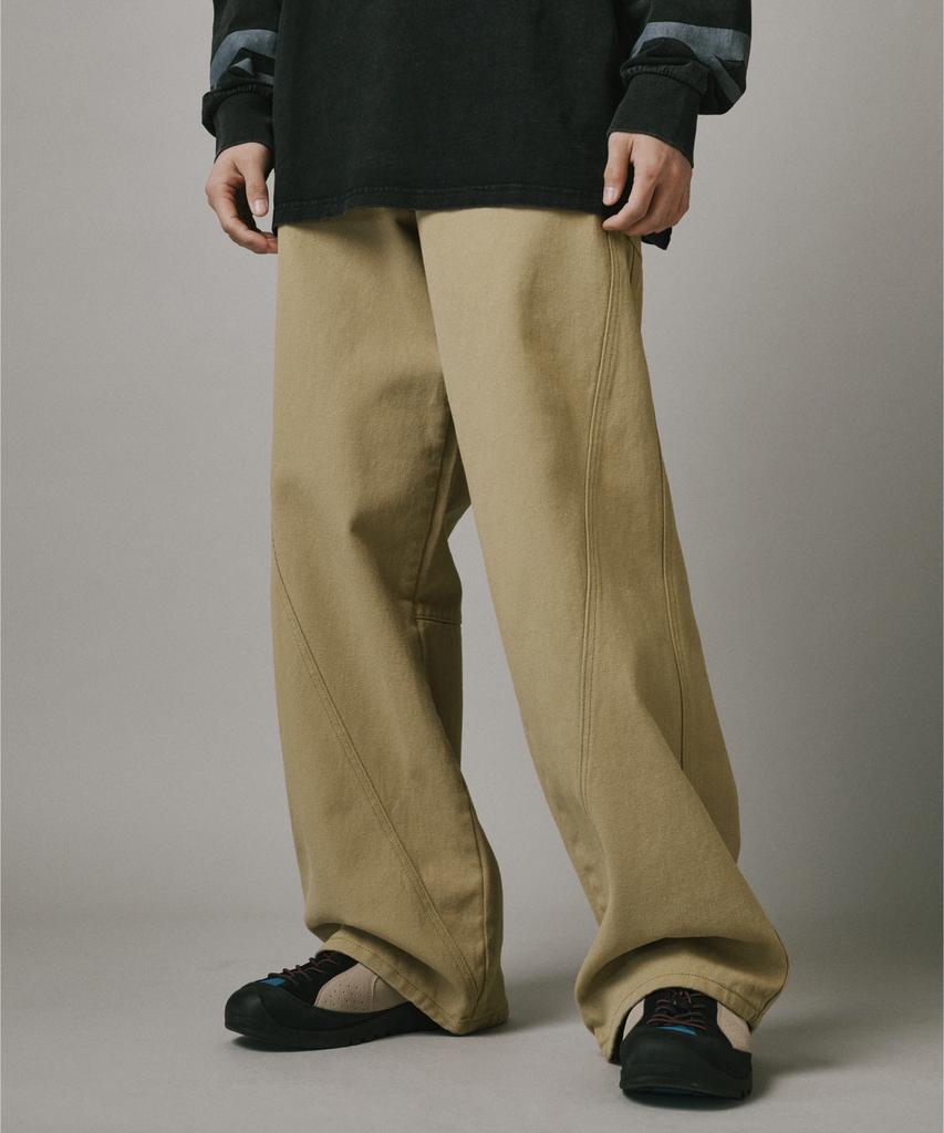 Beodeonteu Cut-Out Layered Cargo Wide Cotton Pants [Beige]