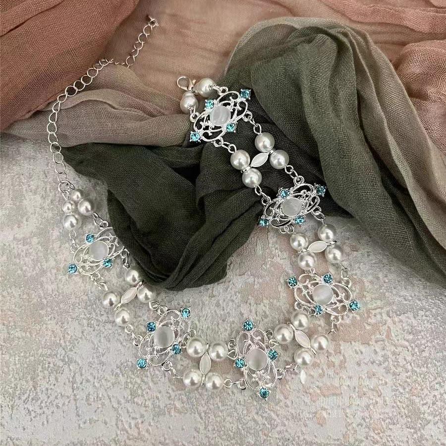 Spice Girl Y2K Sweet Cool Crystal Pearl Necklace Niche Light Luxury Design High Sense Choker Neck Chain Collarbone Chain Female
