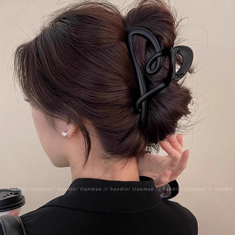 Vintage Heart Shape Plastic Hair Claw For Women Back Hair Holder Elegant Hair Clips Hairpin Fashion Hair Accessories