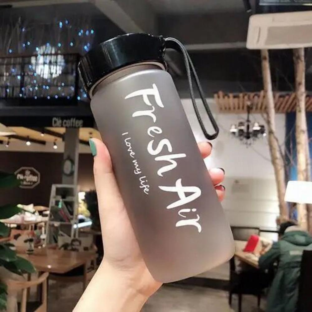 

Пластиковая бутылка для воды, портативная туристическая уличная спортивная герметичная герметичная школьная бутылка для воды, посуда для напитков без BPA, 600 мл 600ml