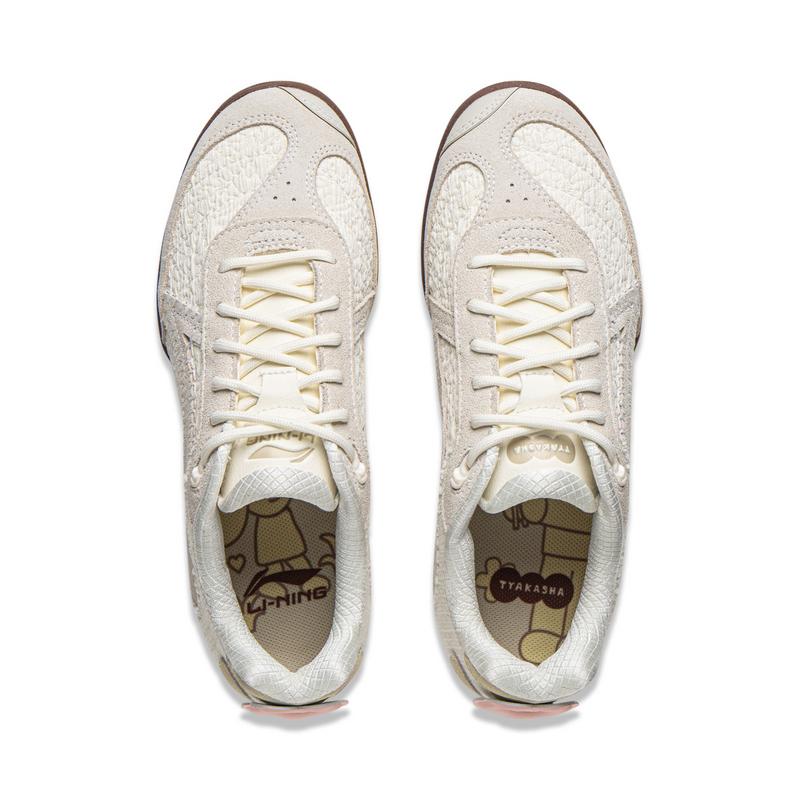 Li Ning Tyakasha X  Table Tennis Collaboration Series Comfortable Durable Non-Slip Low-Top Casual Shoes Unisex Casual Shoes Off-White AZGV153-1
