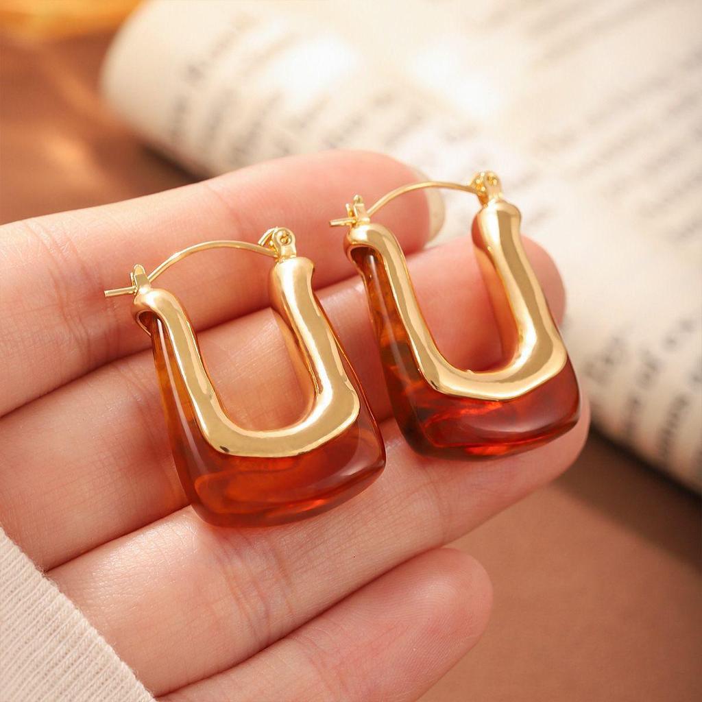 European Retro U-Shaped Stud Earrings - Elegant French Maillard Style
