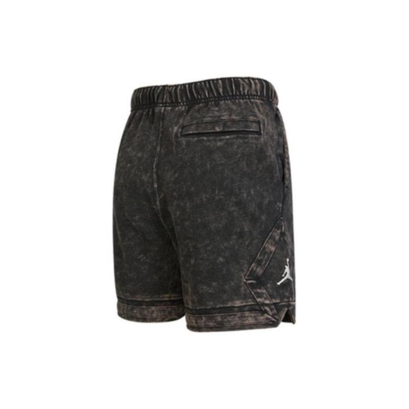 Nike Essentials Washed Fleece Diamond Shorts DR3093-010