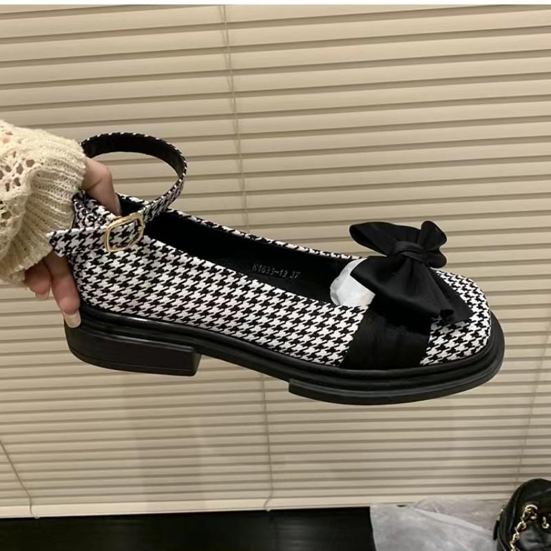 

Mary Jane shoes women s summer new fashion versatile retro thick heel temperament single shoes 40 чёрный