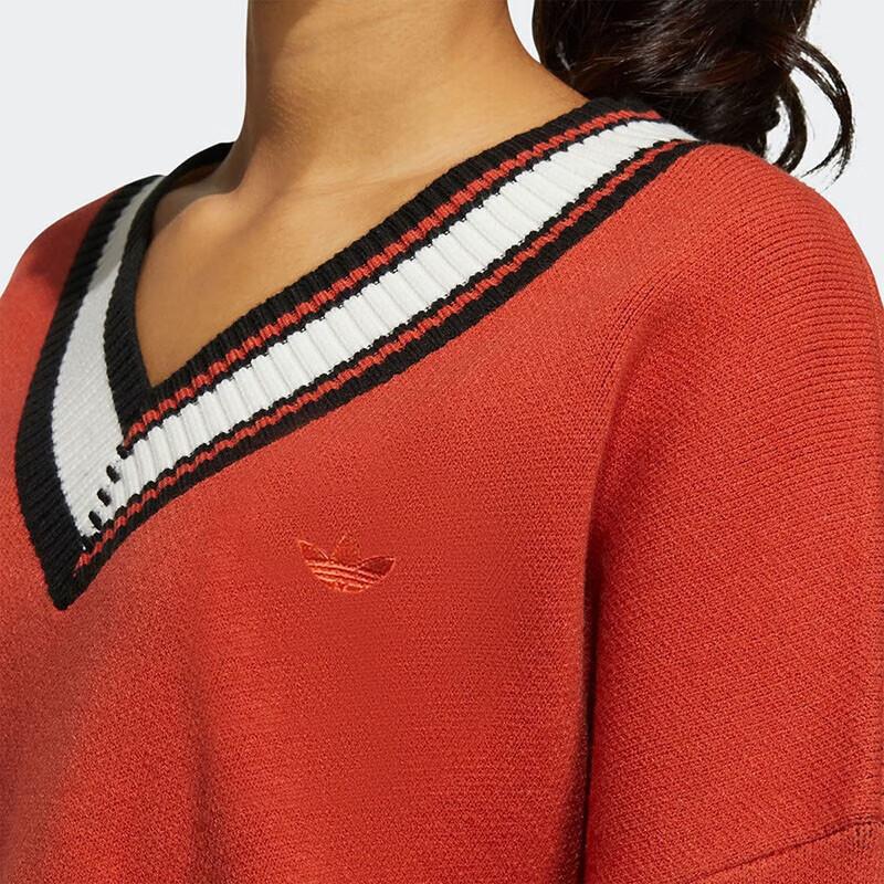 adidas Originálny pletený vianočný sveter s výstrihom do V a vyšívaným logom pre ženy, oranžový HS9520