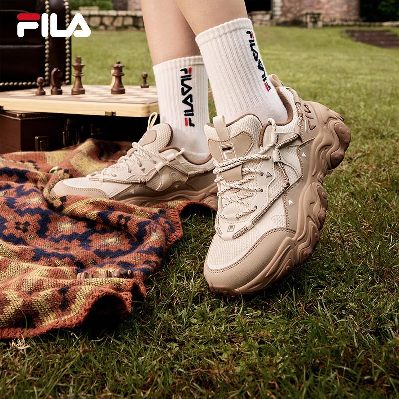 FILA Women s Cat Claw 5 Chunky Sneakers US 6.5