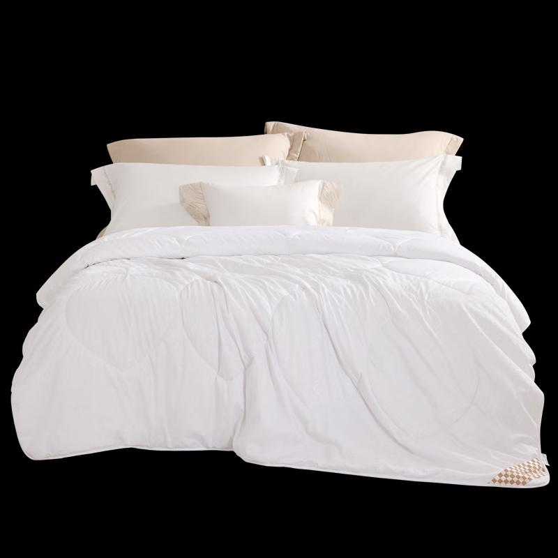 LOVO All-Season Blended Fiber Duvet