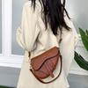 Elegant Vintage Style Pu Saddle Bag For Women Chic Summer Shoulder Bag 2024 Trend