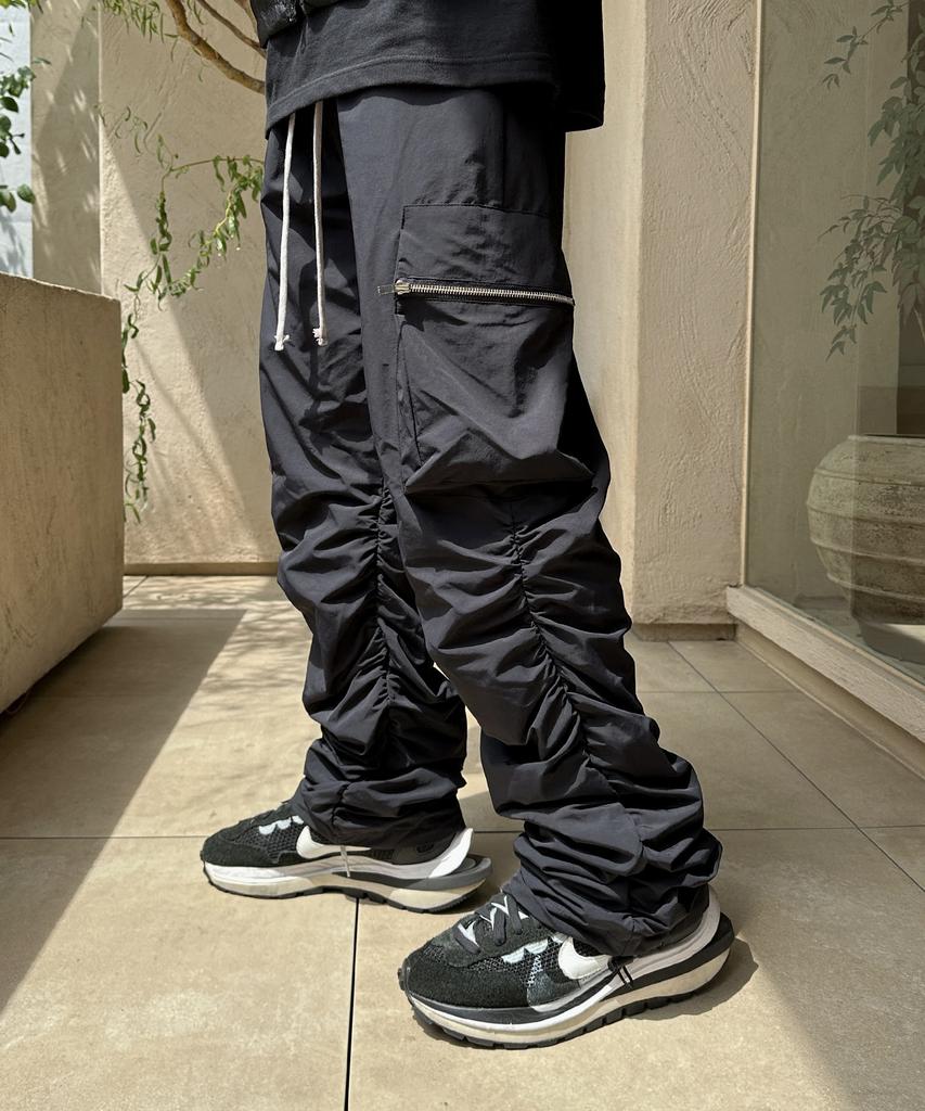 Keullako Nylon Shirred Cargo Pants (Black)