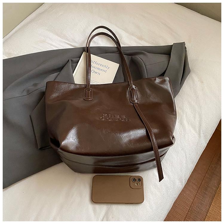 Large Capacity Tote Bag Women's Commuter Underarm Bag