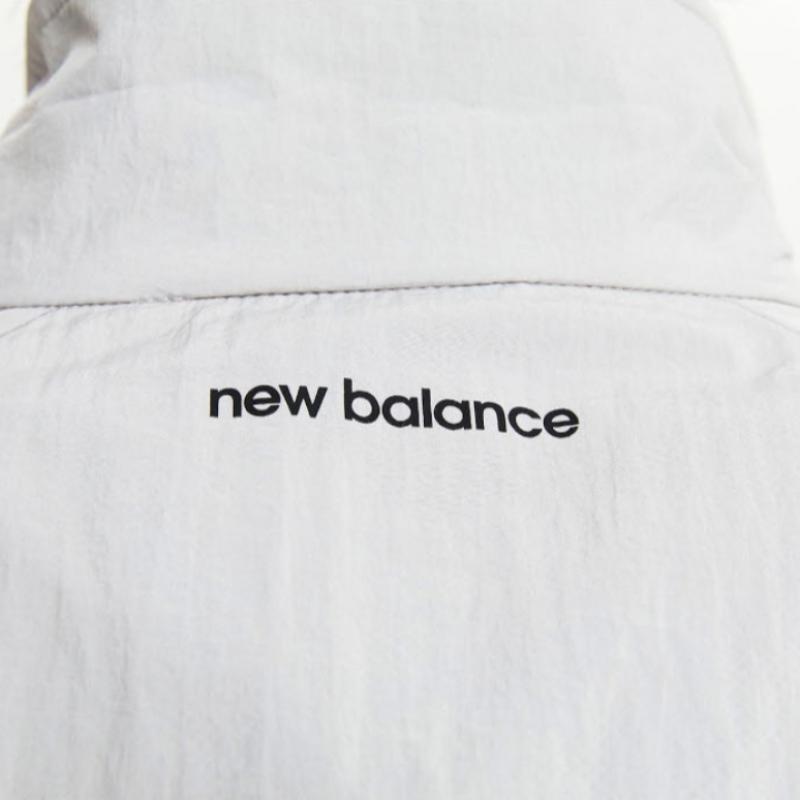 New Balance Short Sleeve Tee Kqj Nbnae22513 16 Common Nbsc Short Sleeve Anorak  Semi 