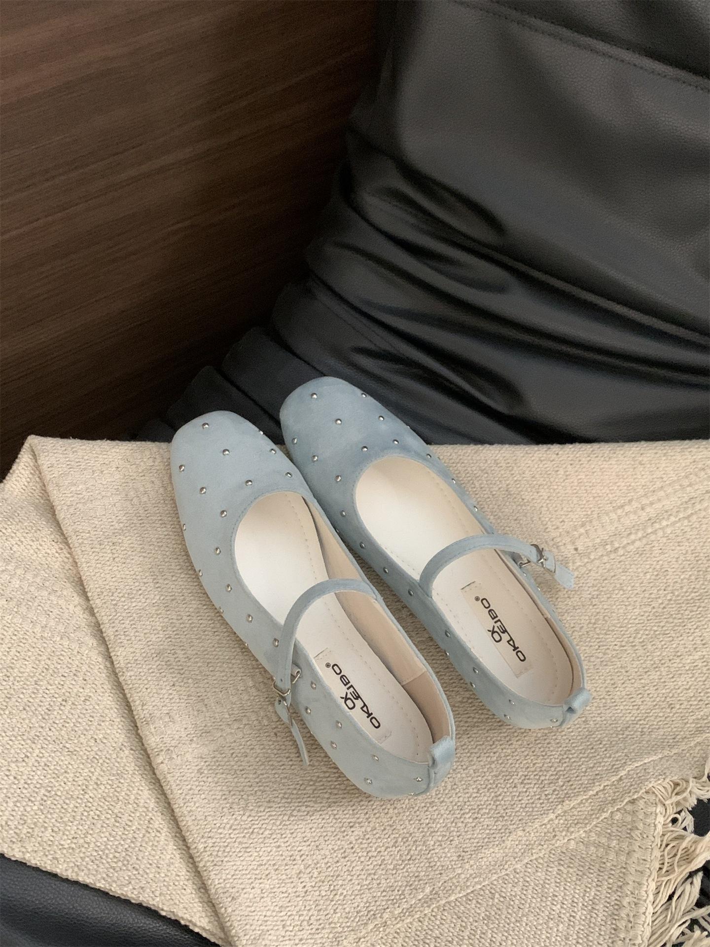 

Korean version of retro velvet rivet gypsy Mary Jane female 2025 autumn new one-word buckle with inner height increase shoes 39