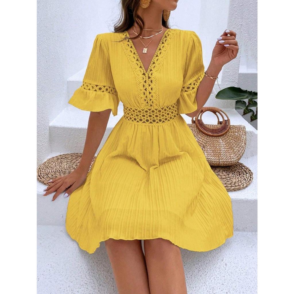 Women's New Summer Splicing Lace Fashion V-neck Waist Solid Color Dresses