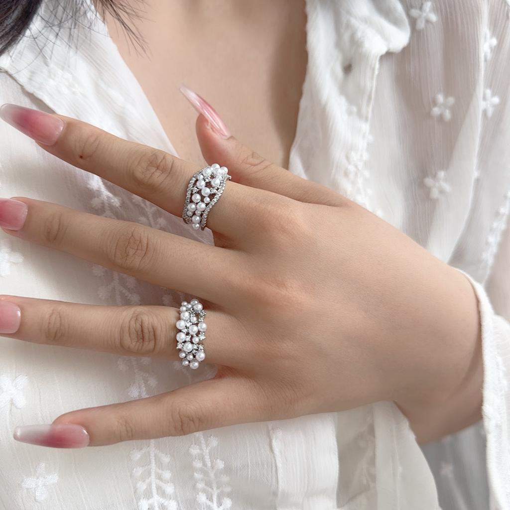 Mode Geometrischer High-End Offener Ring Eingelegt mit Zirkon Glänzend Nischendesign Damen Leichter Luxus Edles Temperament Schmuck