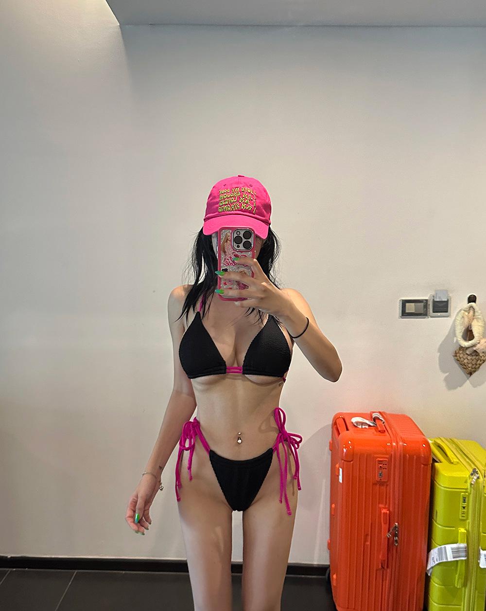 

2024 Черный купальник бикини на бретельках с тремя точками: Сексуальные купальники для женщин, европейский и американский пляжный стиль M чёрный