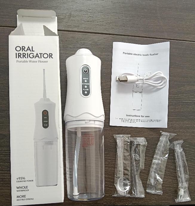 

Portable Electric Water Flosser for Teeth Cleaning - Remove Tartar and Improve Oral Hygiene
