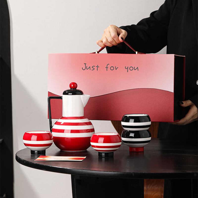 Gestreiftes Wasserset, Keramikkessel für heiß und kalt, Haushalt Hochtemperaturbeständige Teetassen-Kombination Geschenkbox, Speziell für nordischen Stil