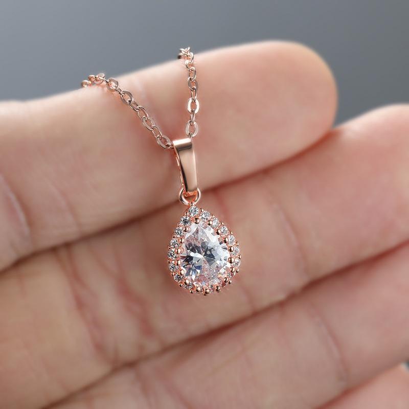 Popular women s simple and versatile white diamond water drop necklace simulation diamond necklace