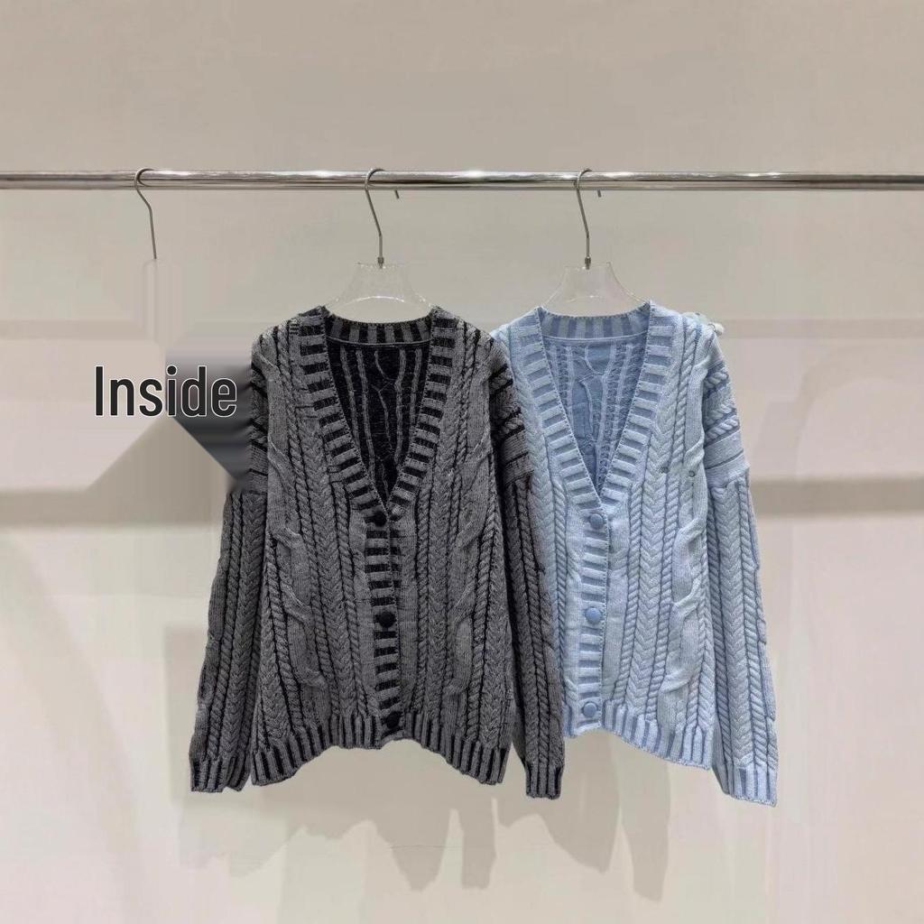 I3 2025 Autumn/Winter 3D Bear Cable Knit Cardigan: Cozy, Versatile, Loose Fit