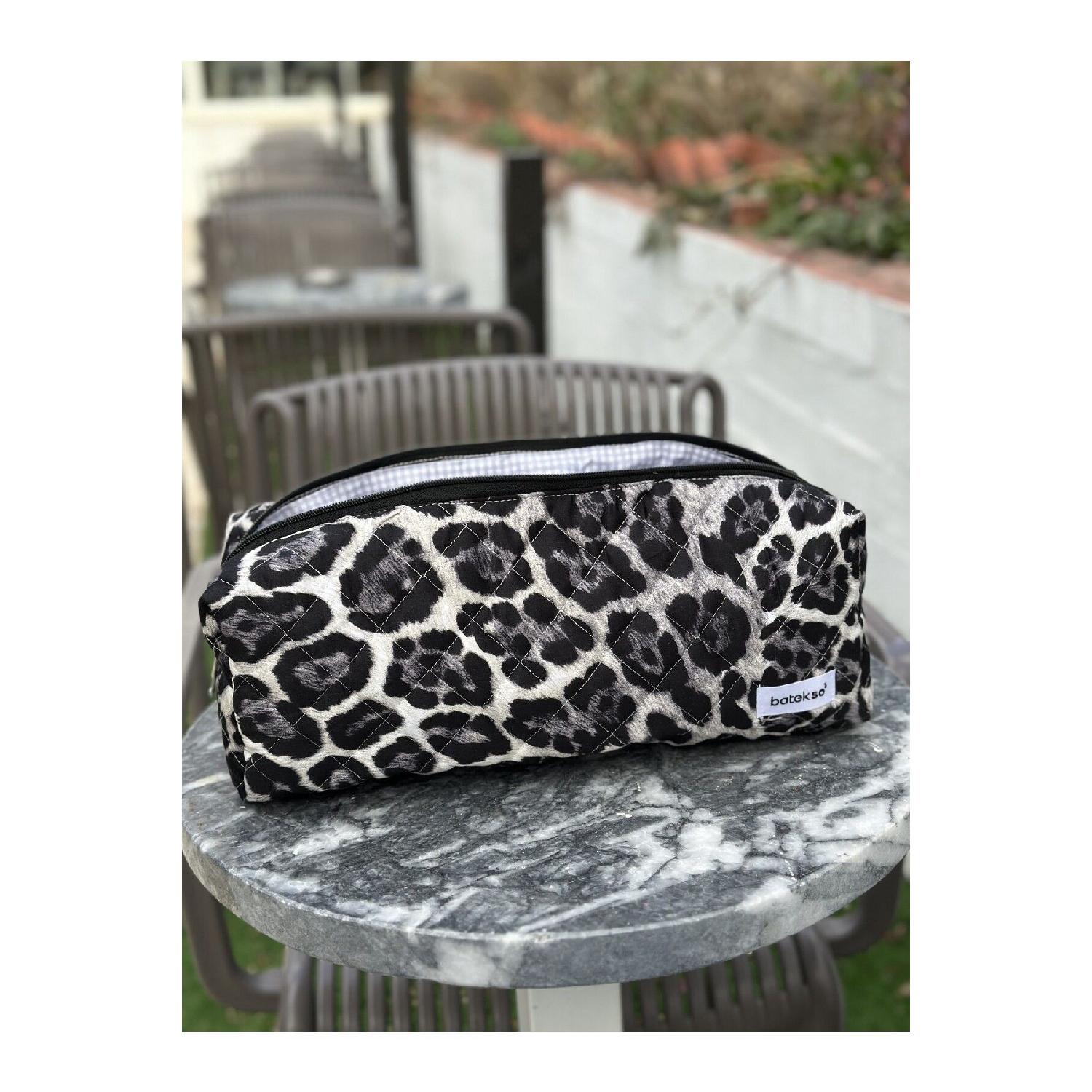 

Gray Leopard Pattern Travel Case For Hair Stylers - Size Xl чистый