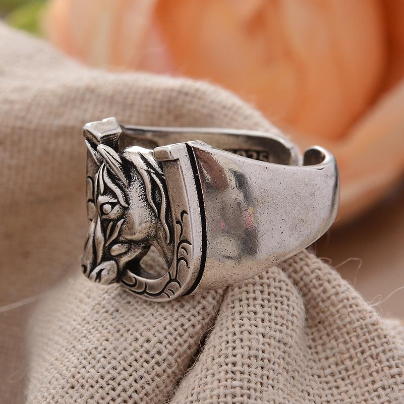 Nuovo Design Ferro di Cavallo Vintage & Testa di Cavallo Argento Thailandese Anelli da Festa Unisex Gioielli Originali Per Donne Uomini Regali