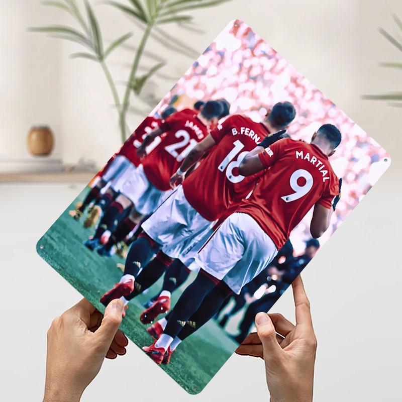 

Man Utd Walk Out 1 Poster Customized Wall Art Vintage Metal Signs Retro Tin Plaque for Man Cave Decoration Home Decorations Room 20x30cm（7.8x11.8inch）