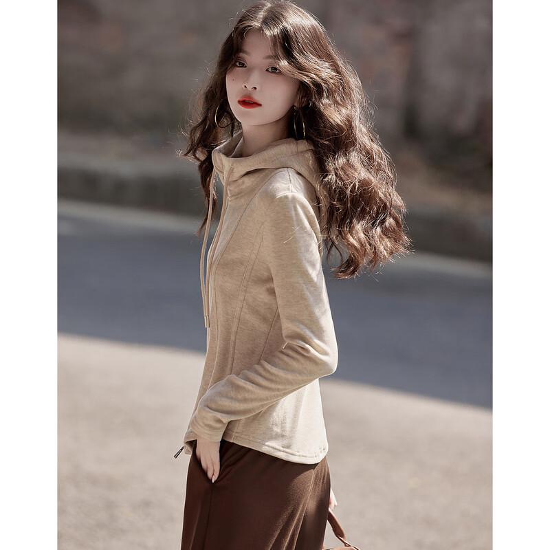 

Demana Women s Hooded Sporty Zipper Top S