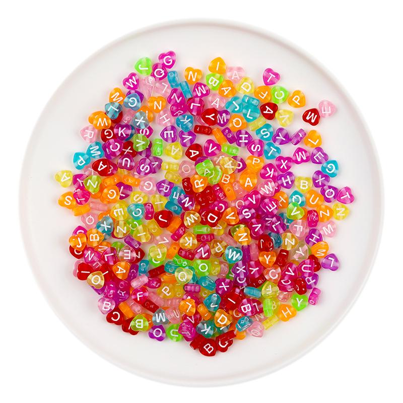 100pcs Colorful Acrylic Alphabet and Heart Beads for Children's Early Education and Crafting