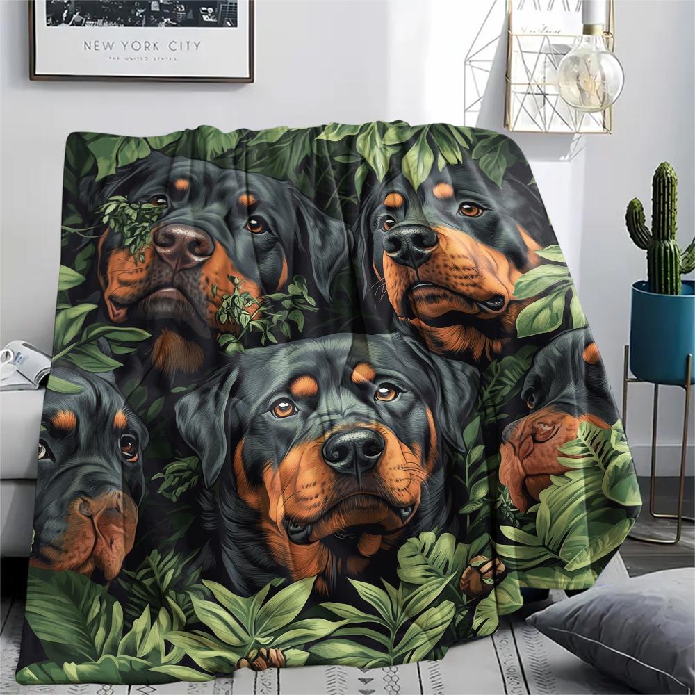 Rottweiler und Blätter, Muster Flanelldecke, Hohe Qualität, Bequem für alle Jahreszeiten, Heimdekoration, Wärme und Komfort, Perfekt für Geschenke.
