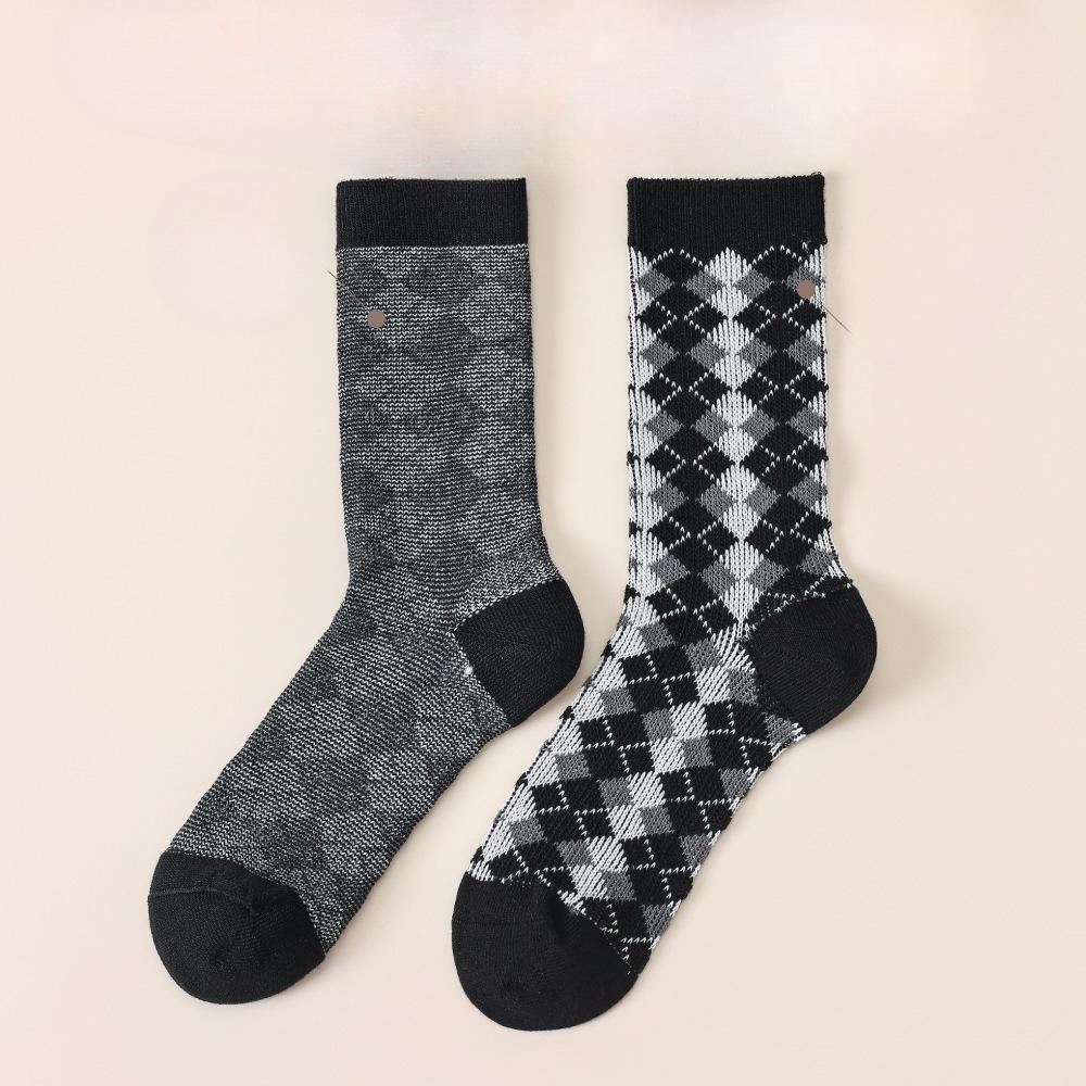 Breathable Mid-calf Socks, Sporty Retro Artistic Pile Socks for Autumn and Winter