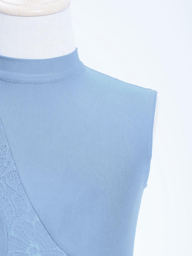 Kinder Mädchen Lyrisches Tanzkleid mit floralem Spitzen-Patchwork: Elegantes Stehkragen- und Cut-out-Rückendesign für Bühnenauftritte