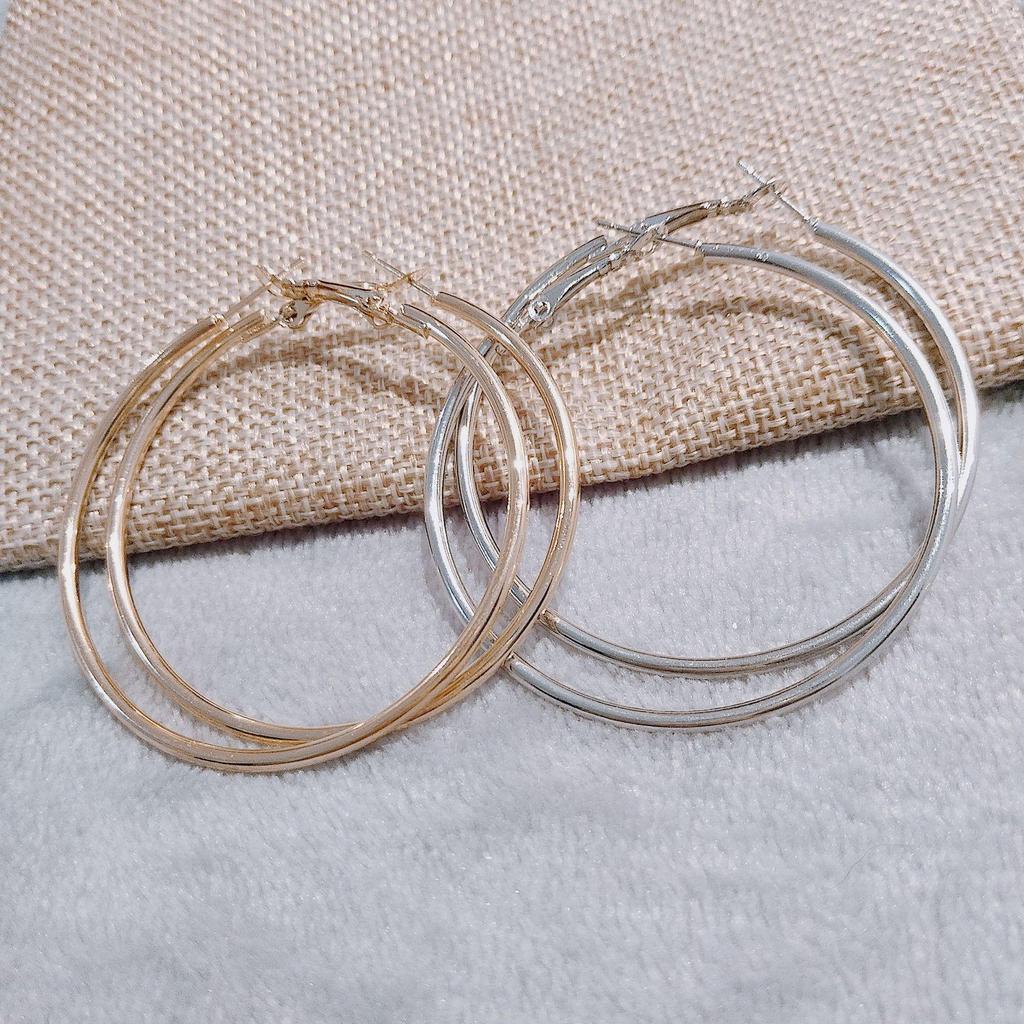 Trendy Large Gold & Silver Hoop Earrings for Women – Bold, Elegant Design