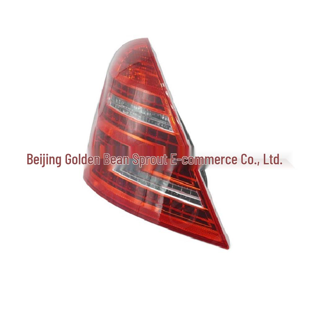 Applicable Rear Tail and Signal Light for Mercedes W211 US Version (2218201464, 2218201364)