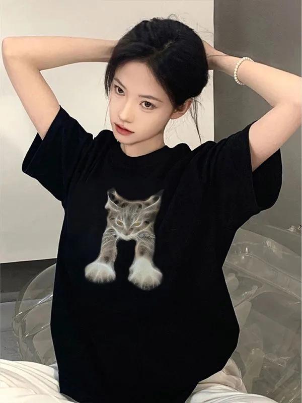 100% Pure Cotton Women's Cat Print Short Sleeve T-Shirt, Plus Size, Slimming Round Neck, Summer 2024 Collection.