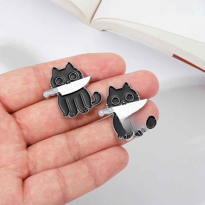 Stylish And Unique Black Cat Design Alloy Brooch Pin For Fashion Enthusiasts Unisex