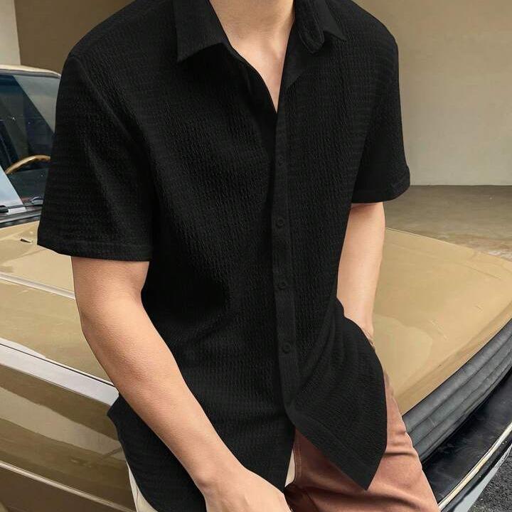 Men's Solid Color Summer Thin Pleated Feng Shui Ripple Breathable Short Sleeved Casual Shirt