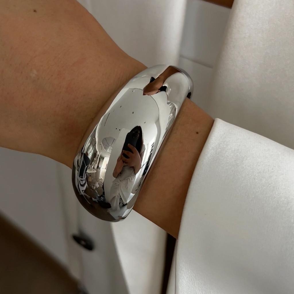 Ingemark Creative Punk Smooth Water Drop Open Bangles for Women Hip Hop Gold Color Geometric Spring Bracelet Men Jewelry Gift