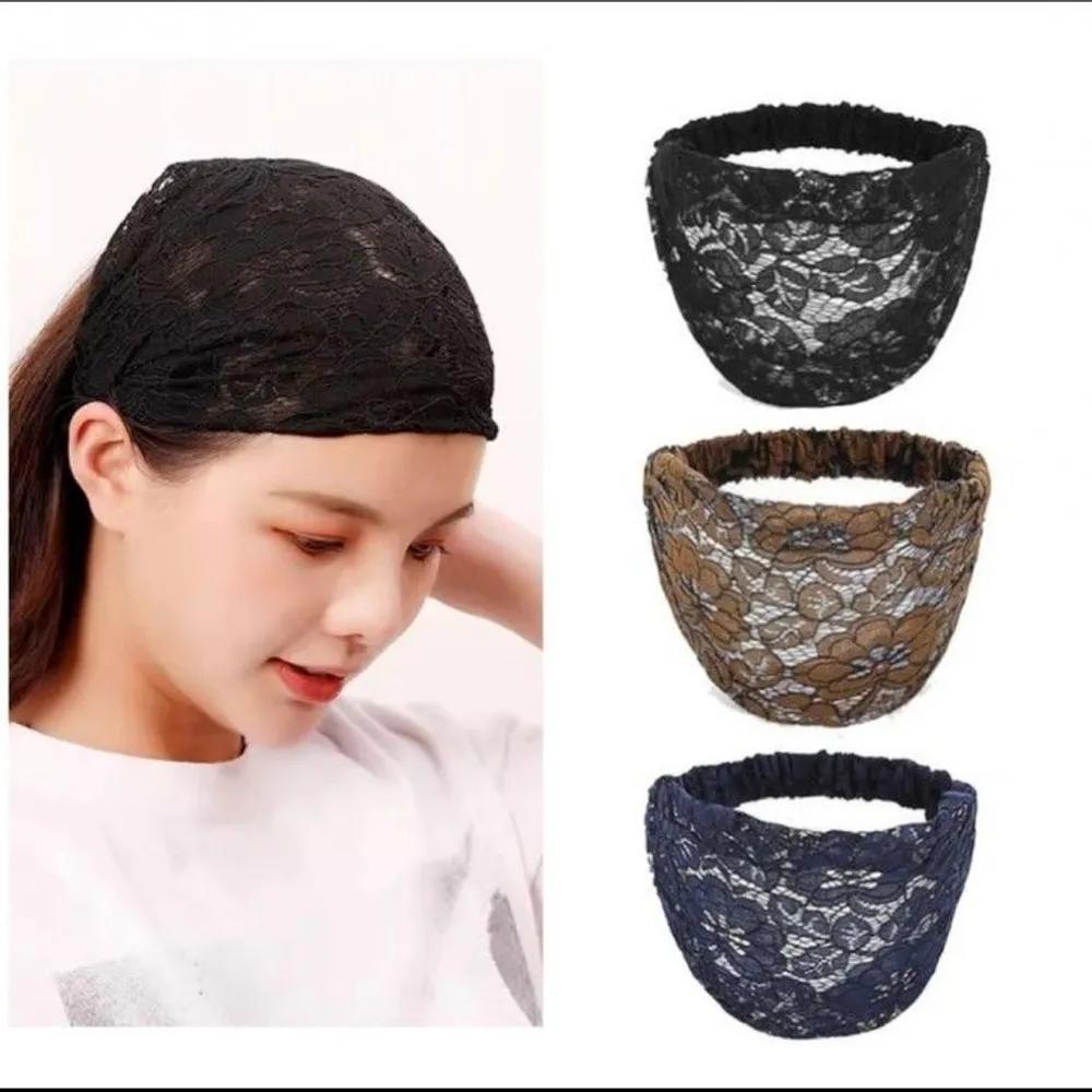 Middle-aged woman flower beanie bandana kitchen hairband black