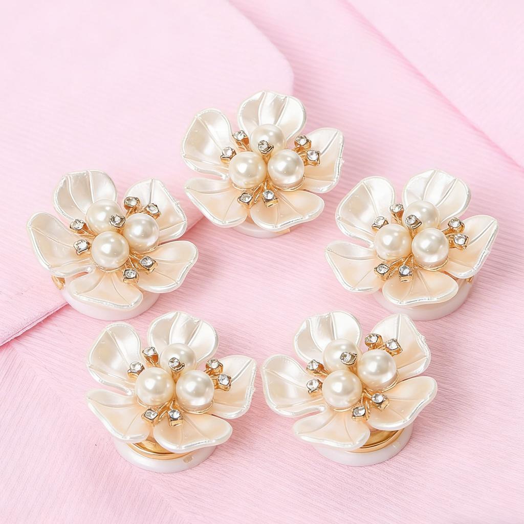 Luxury Imitation Shell Pearl Flower Shirt Sleeve Button Elegant Copper Cufflinks Button Cover Accessories for Women and Men
