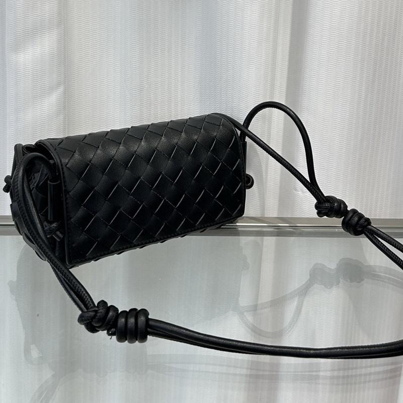 New Cowhide Leather Woven Bag Small Square Bag Pillow Bag Tote Bag Shoulder Messenger Bag Handbag Women's Bag