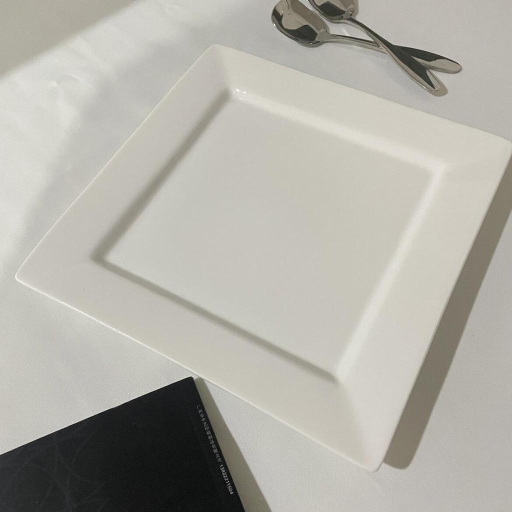 Rechteckige Keramikplatte Reinweiß - Westliches Steak, Dessert, Haushaltsgeschirr, Einfarbiges Design.